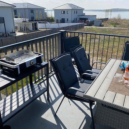Apartmenthaus Windland Pouch Eksteriør bilde