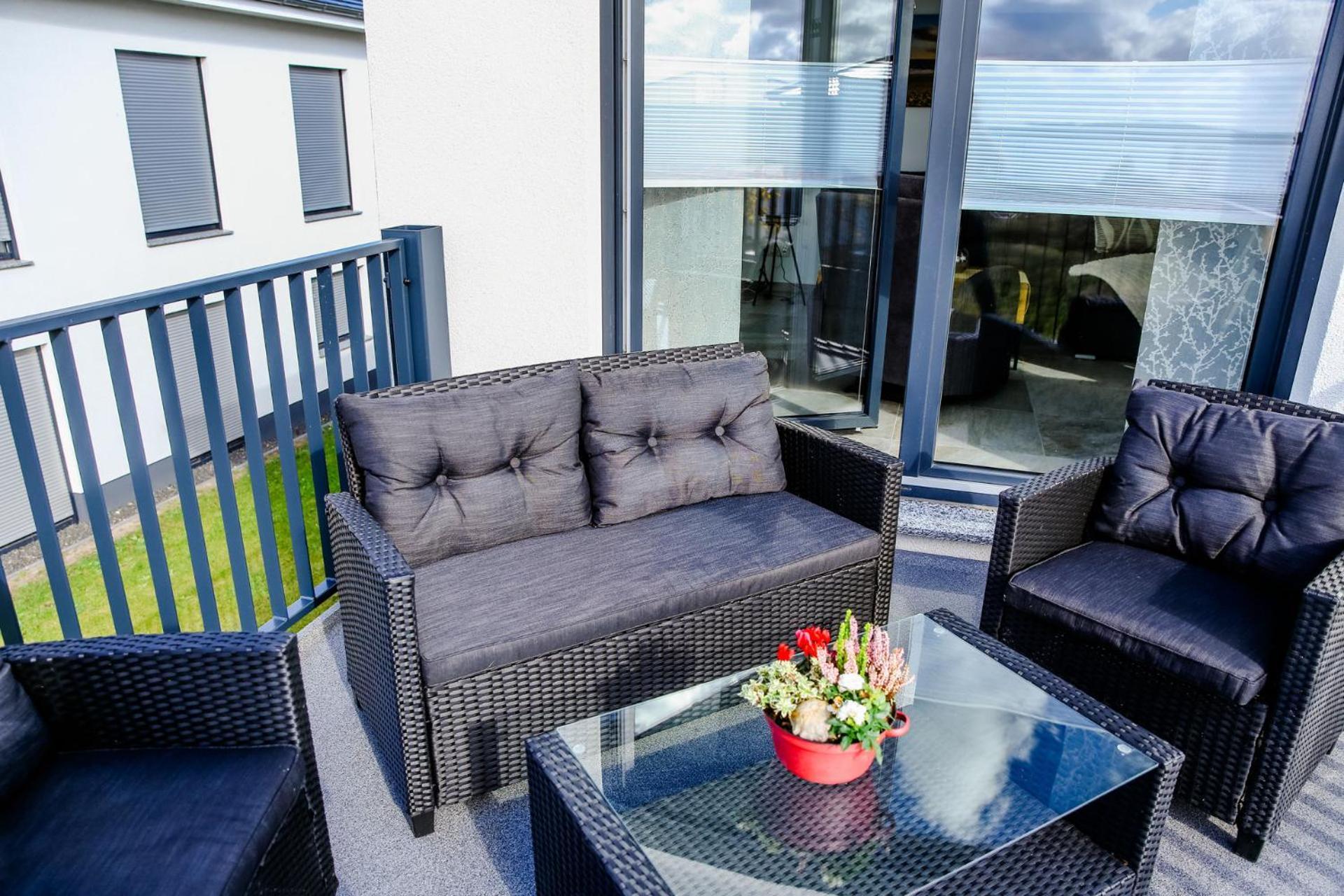 Apartmenthaus Windland Pouch Eksteriør bilde