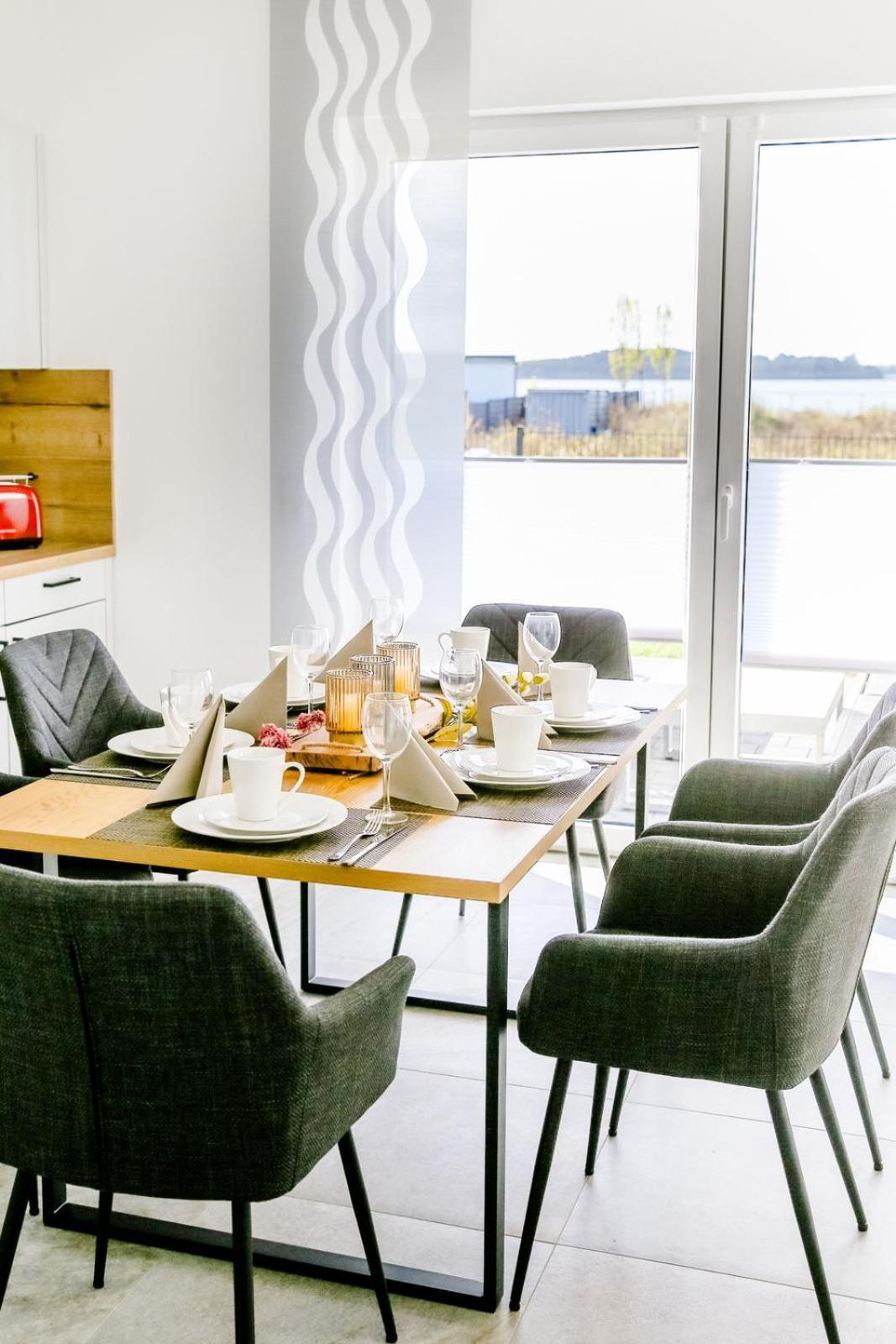 Apartmenthaus Windland Pouch Eksteriør bilde