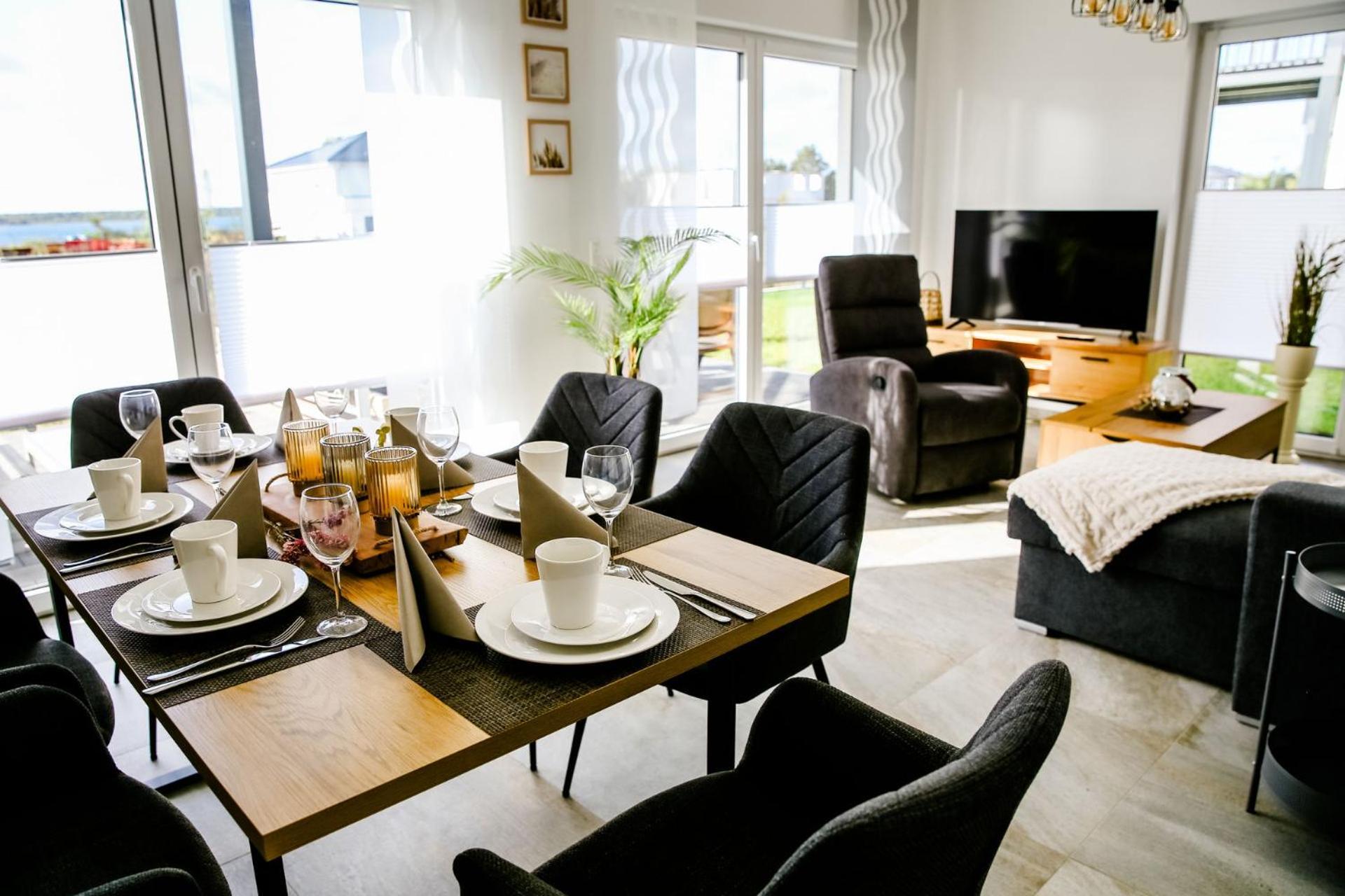 Apartmenthaus Windland Pouch Eksteriør bilde