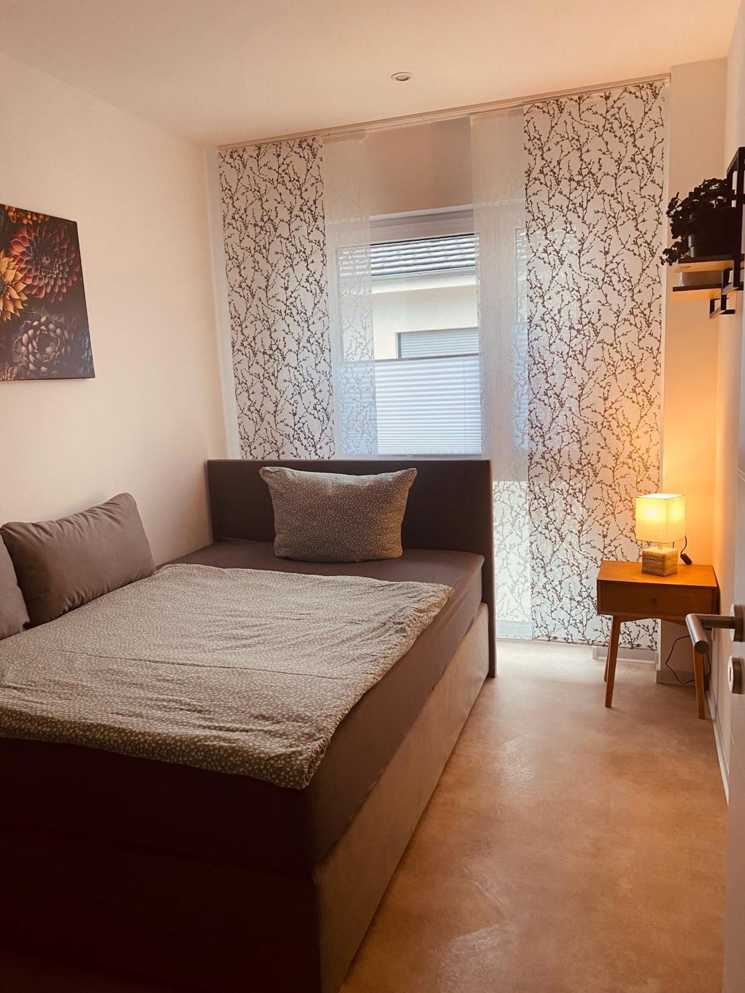 Apartmenthaus Windland Pouch Eksteriør bilde