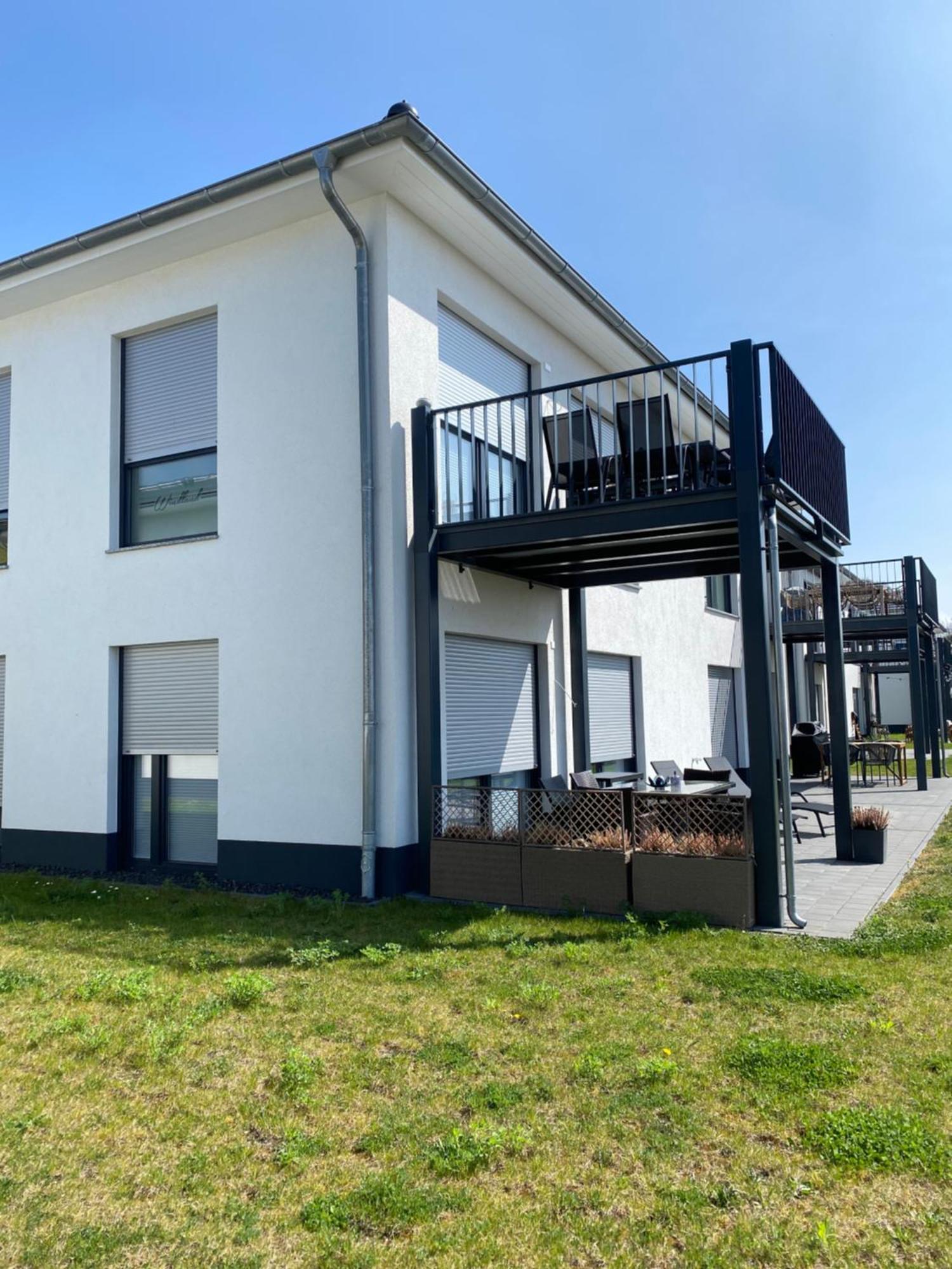 Apartmenthaus Windland Pouch Eksteriør bilde